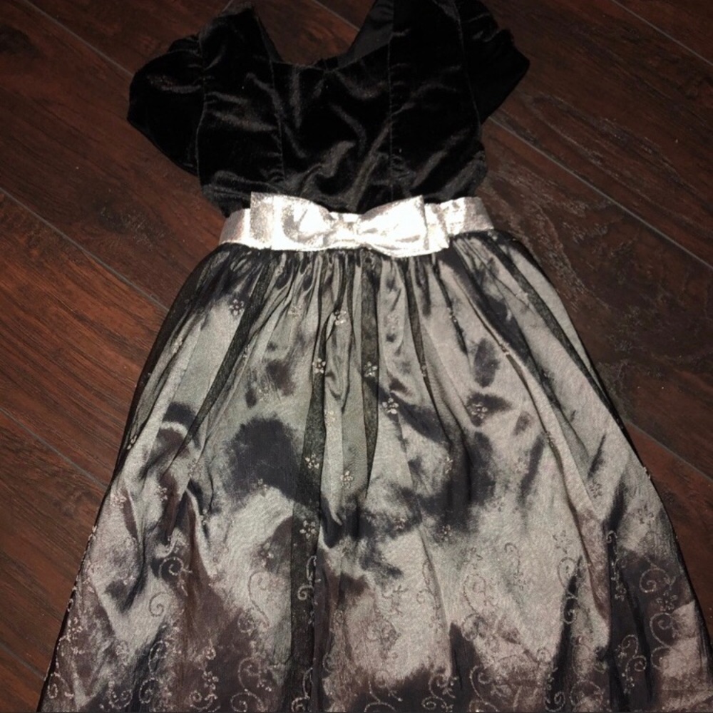 Size 6 Jona Michelle dress